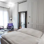 Hotel Coolrooms Palacio Villapanes 5 Gl