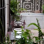 Hotel Coolrooms Palacio Villapanes 5 Gl
