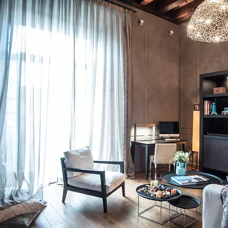 Coolrooms Palacio Villapanes 5 Gl Отель