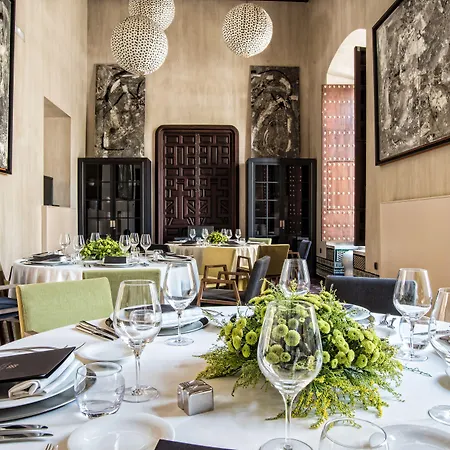 Отель Coolrooms Palacio Villapanes 5 Gl