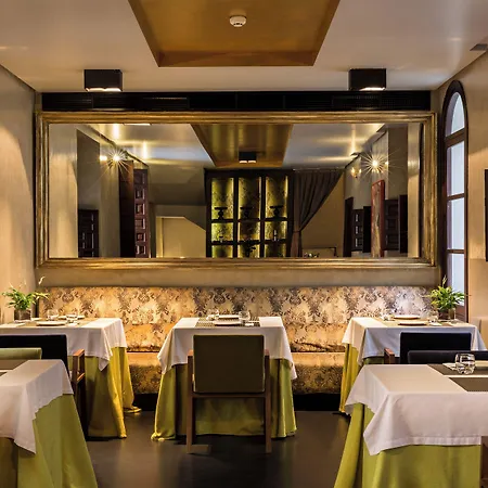 Coolrooms Palacio Villapanes 5 Gl Севилья